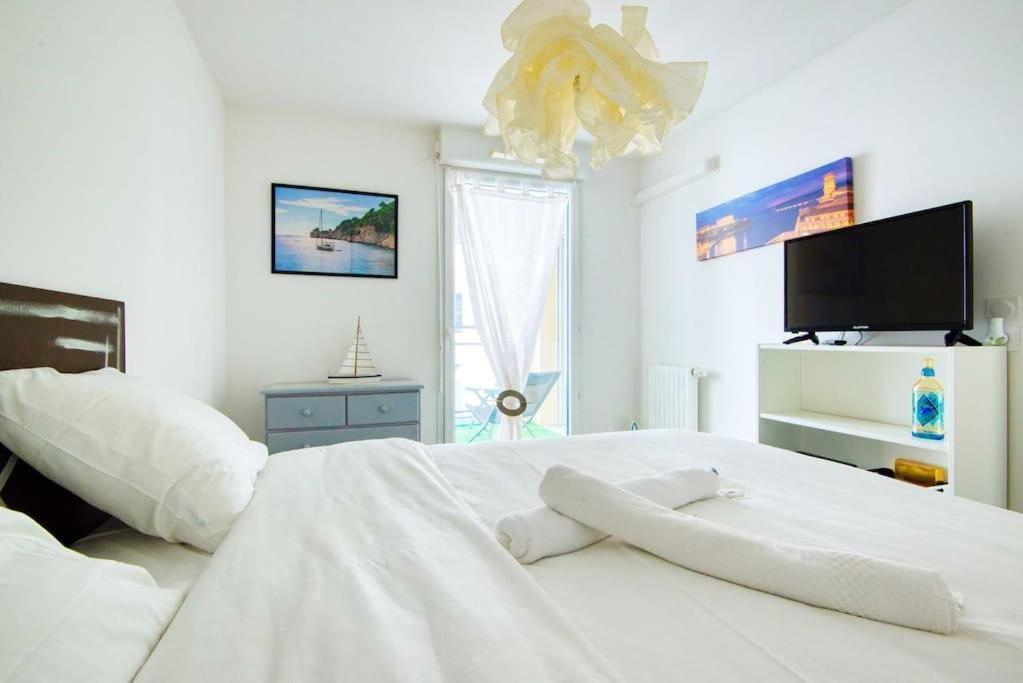 Super T2 Climatise Avec Balcon A Pied Plage Catalan Marsella Exterior foto